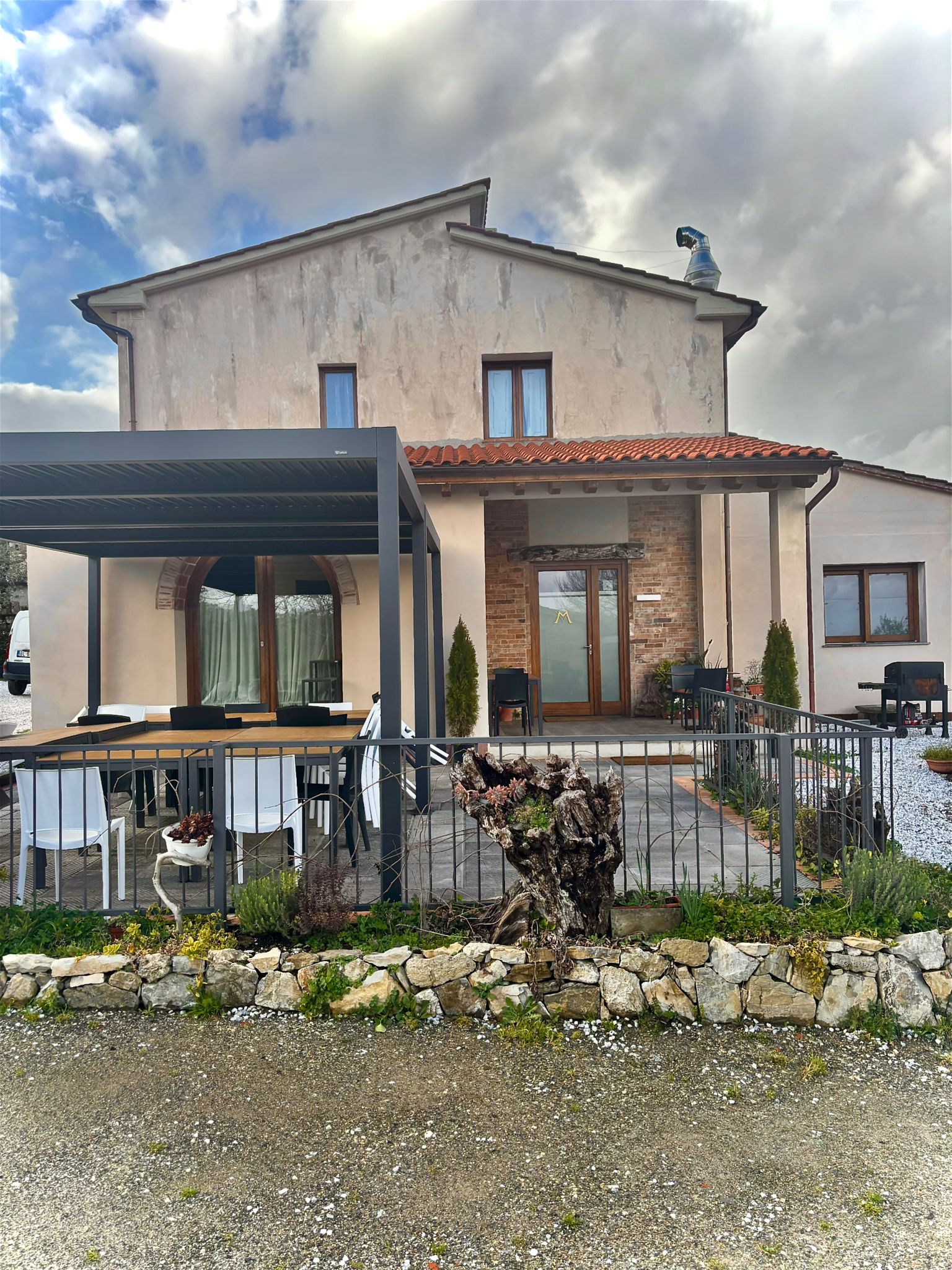 L'agriturismo — dopo la ristrutturazione